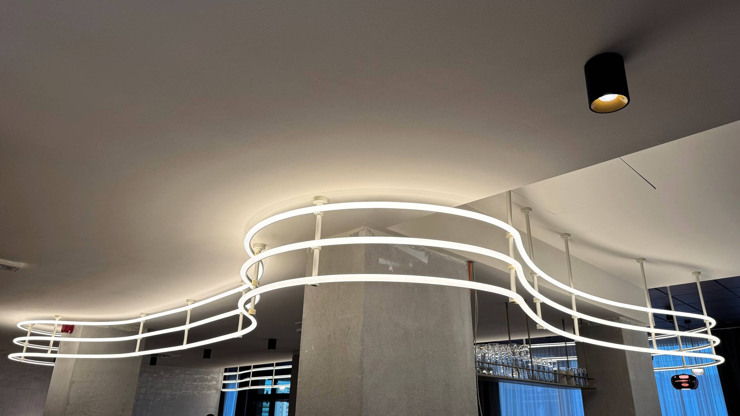 Lenggries Bar 2 cut